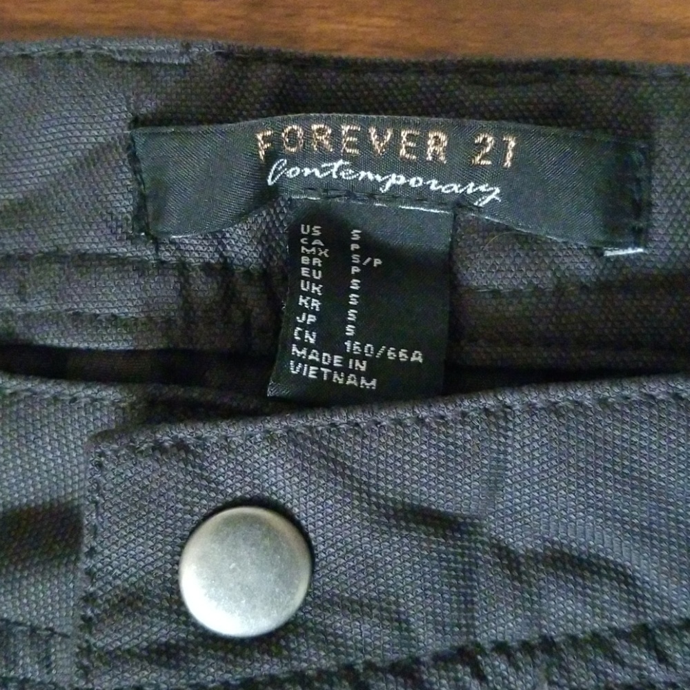 Utility Pants - Picture 4 of 8